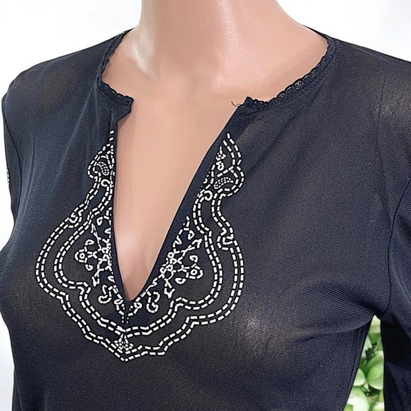 Kenneth Cole Black Mandala Print Long Sleeve Mesh Tunic - Picture 4 of 16